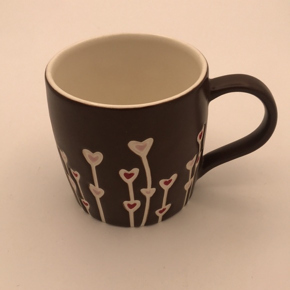 Starbucks 2009 Valentine’s Flowering Heart Vines Mug - Picture 2 of 4
